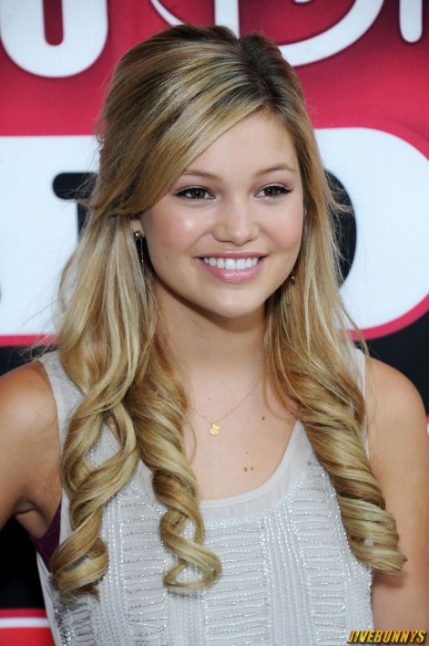 olivia_holt_5200013.jpg